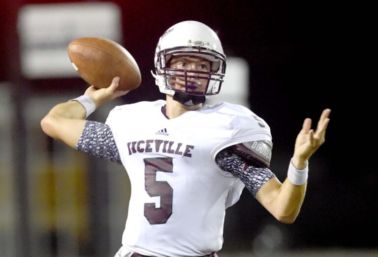 tyler russell niceville
